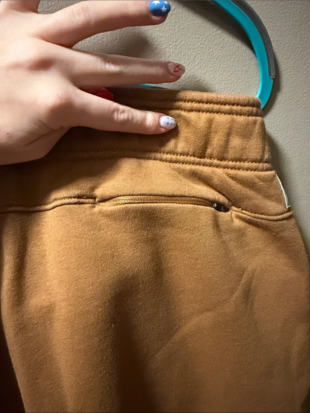 Carhartt Men's Drawstring Joggers in Camel Brown